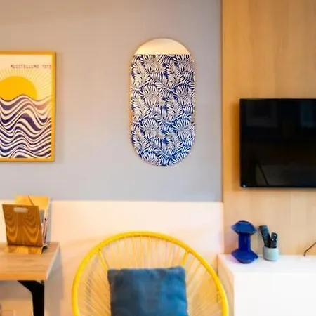 Διαμέρισμα Neon Oasis - Parking - Terrasse - Wifi - Νιμ