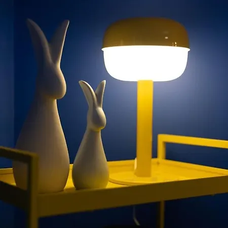 Neon Oasis - Parking - Terrasse - Wifi - Διαμέρισμα